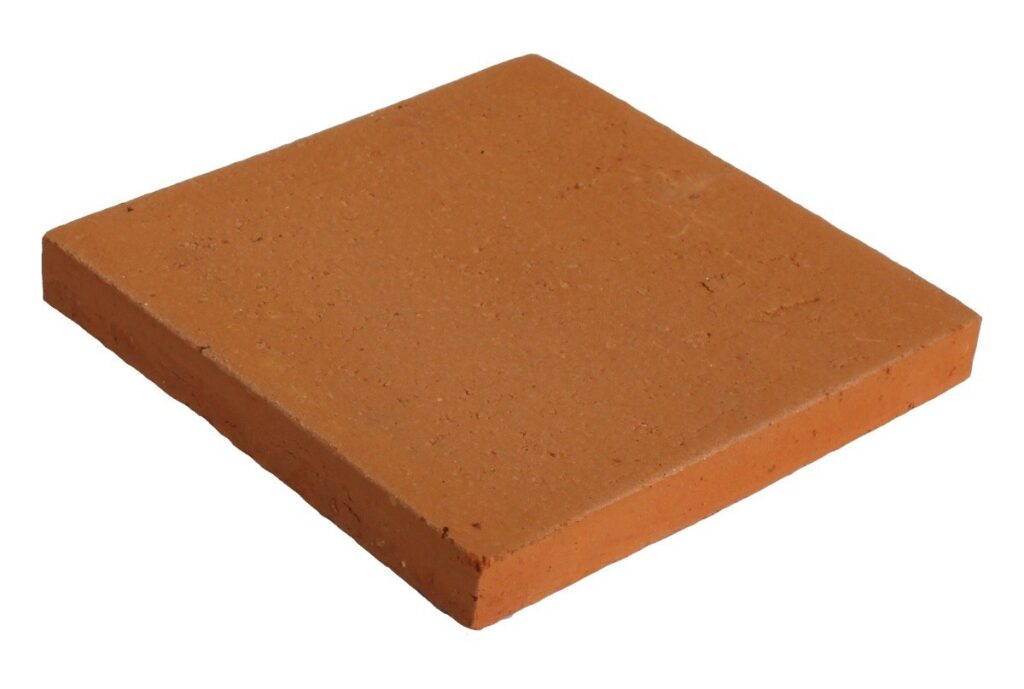 čtvercová historická dlažba